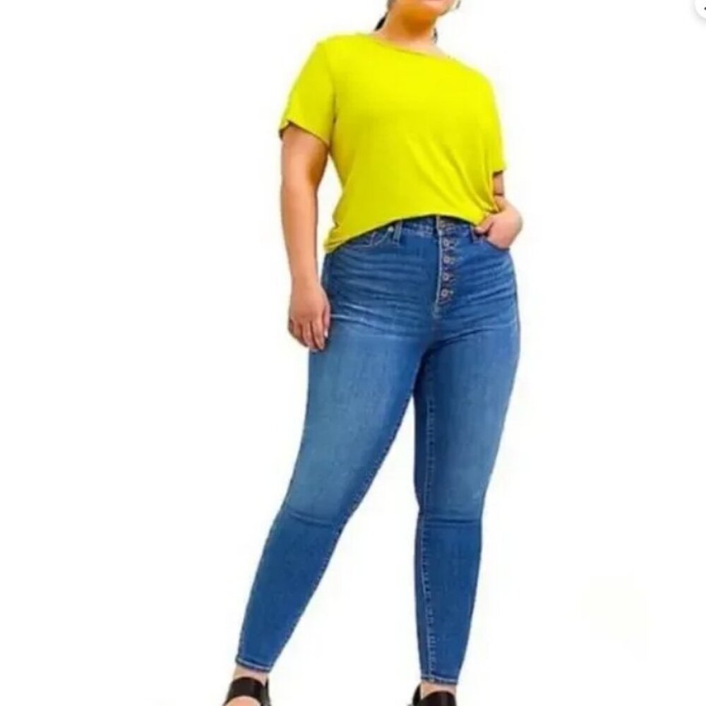 Torrid Sky High Skinny Medium Wash Button Fly Jeans Plus Size 24R #2014